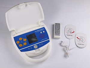 A simulated defibrillator, the key to equipping first responders with defibrillation skills?